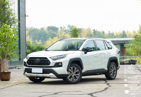 TOYOTA RAV4 2024 2.0L CVT Four-wheel-drive Explore Plus Edition