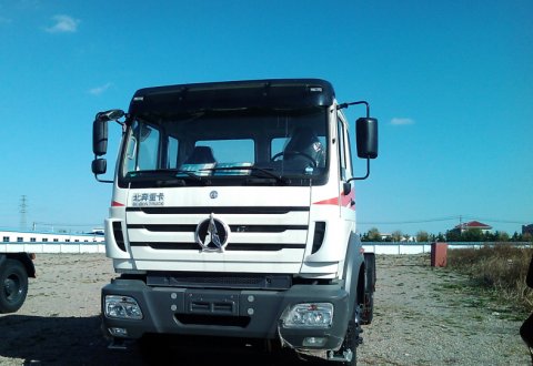 Beiben Truck 2638 NG80 6x4 tractor truck