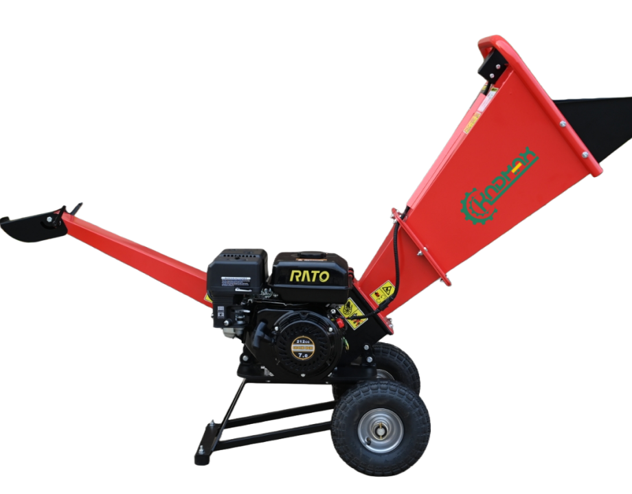 TGC703 wood chipper